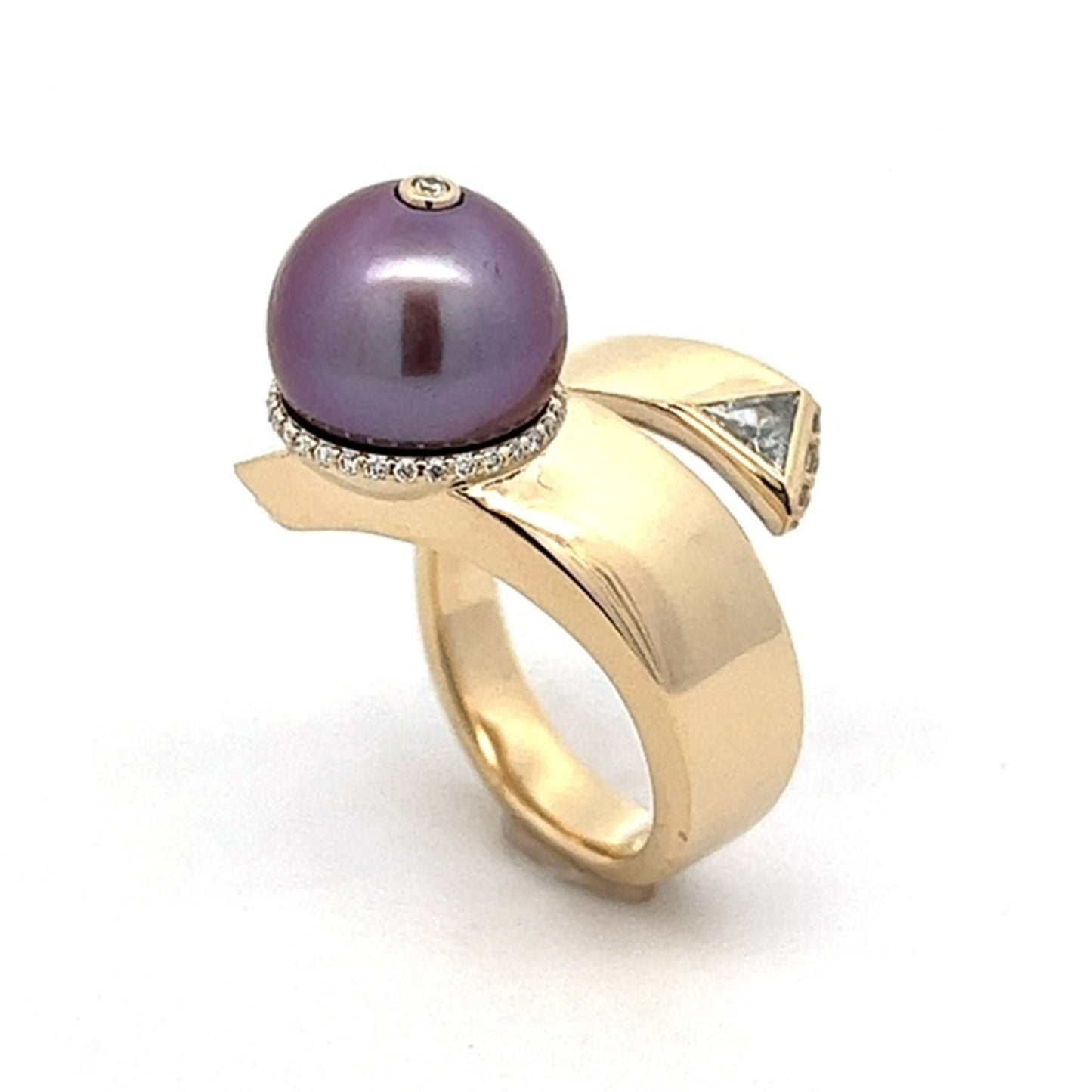 Purple freshwater pearl ring